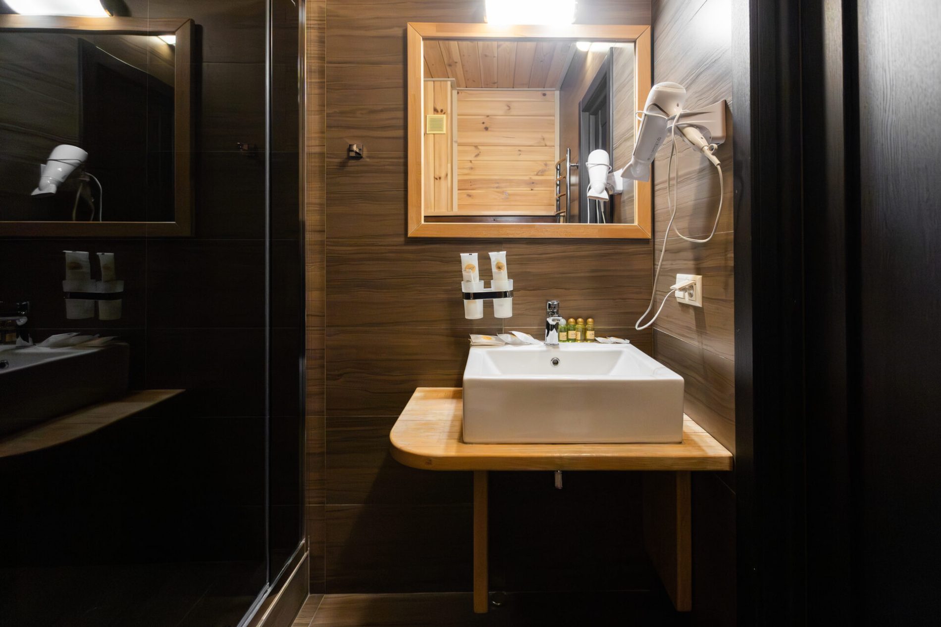 Family two-level junior suite — photo 11
