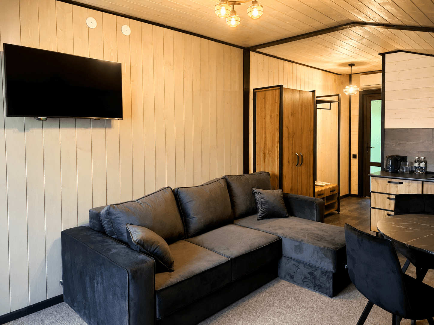 One-room family junior suite